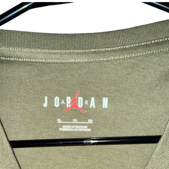 Jordan Olive Green Flight MVP Long Sleeve T-Shirt, Men’s Size XL, NWOT - Picture 3 of 3
